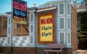 Nhà Nghỉ Uyên Uyên